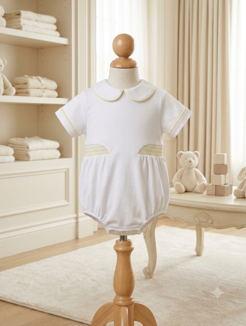 The Beaufort Bonnet Company 0-6M Yellow & White Smocked Bubble NWT